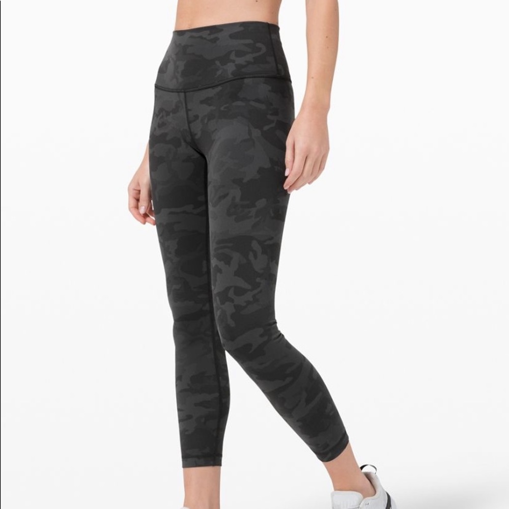 Lululemon Camo Wunder Under Full on Luon